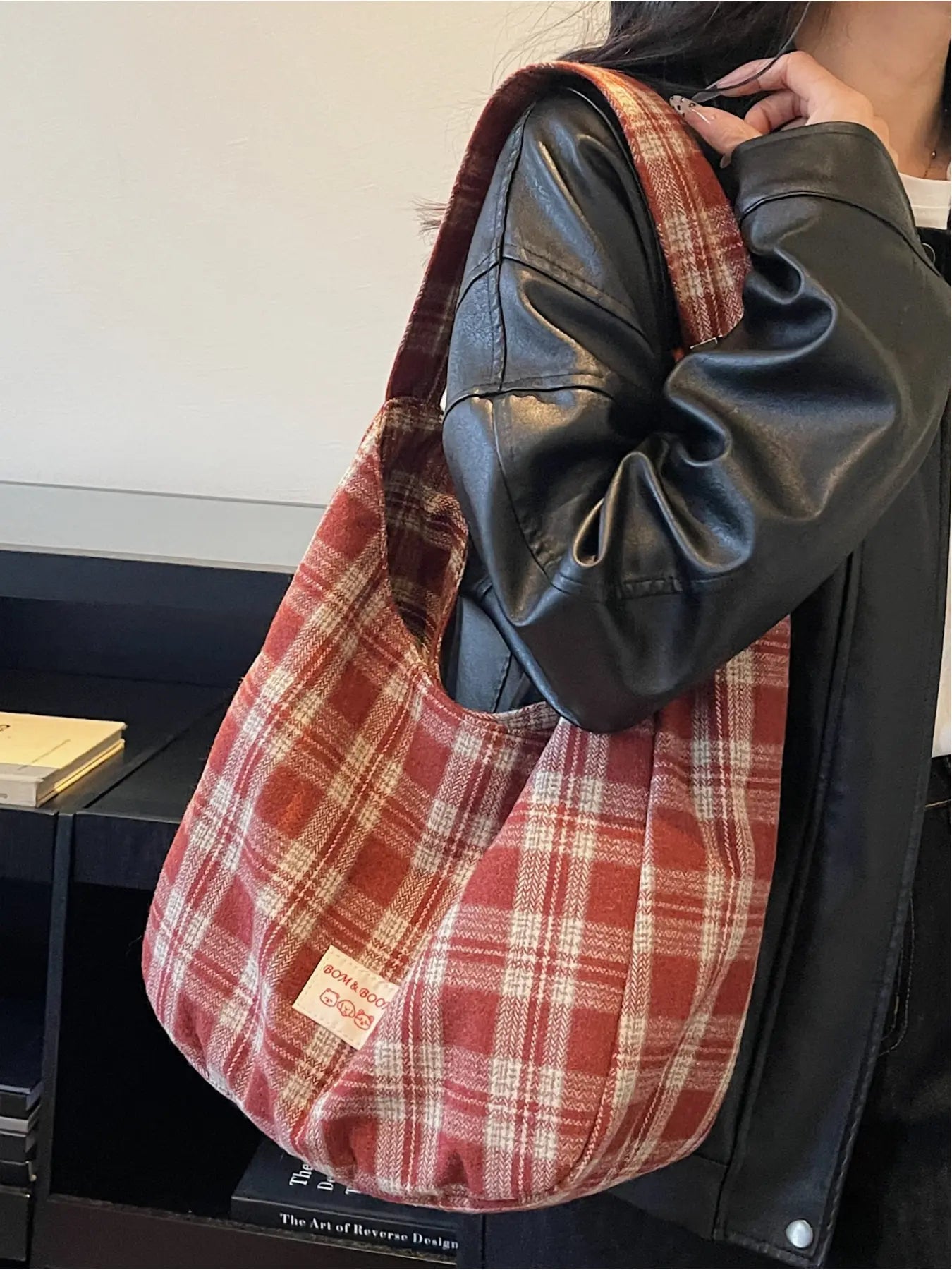 Retro Plaid Underarm Bag, Spring/Summer Textile Shoulder Bag, Crossbody Tote Bag, Casual Fashion Bag, Multi-Color Versatile Casual Large Capacity Bag, Suitable for Dates, Commuting, Shopping, and Compatible with Everyday Accessories