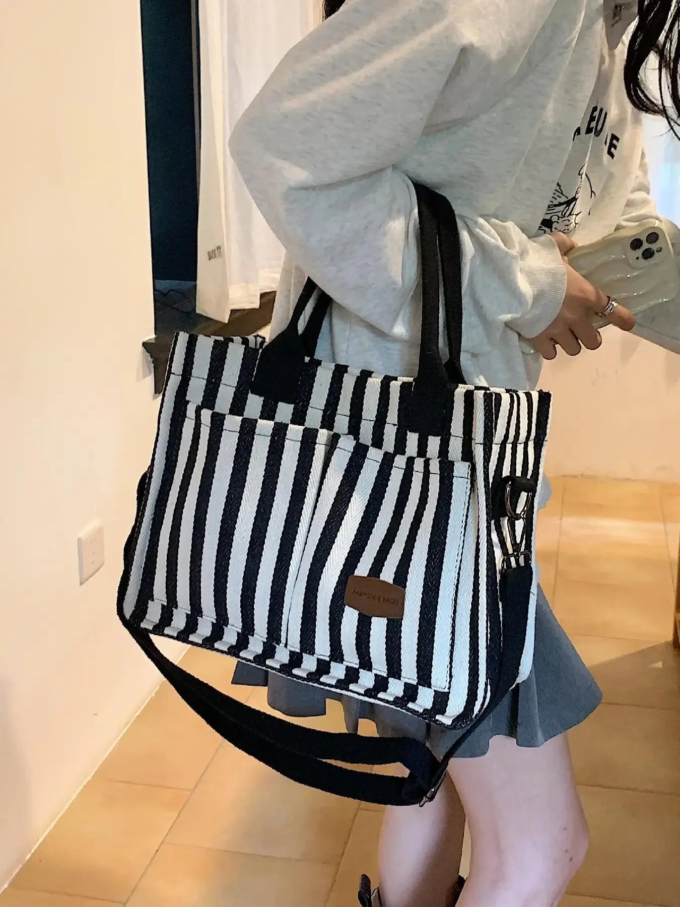 Summer Everything Tote Bag for Women, Plain/Cherry Pattern Work Bag, Everyday Shoulder Bag, Trendy Versatile Commuting Bag, Girl Large Beach Bags