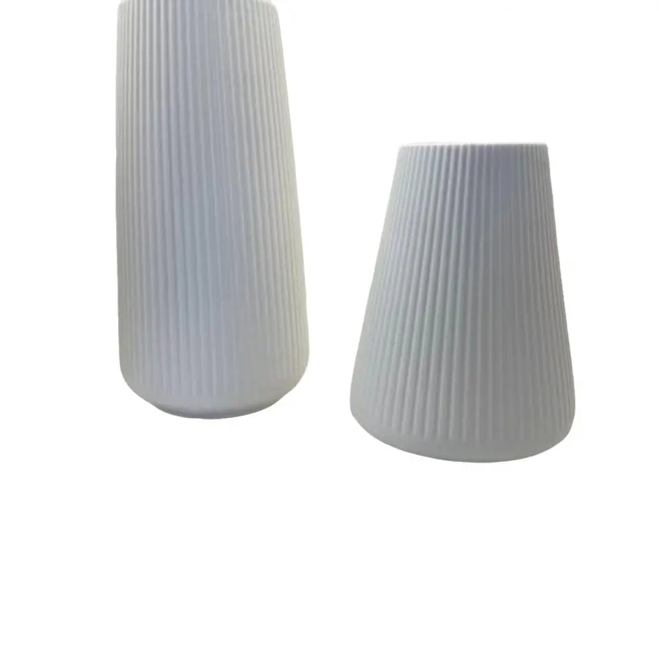 Set of 2 Matte Cream White Ribbed Plastic Vases - Unbreakable Modern Wabi-Sabi Flower Vase, Decorative Vase, Lightweight Centerpiece for Dried Pampas & Fresh Flowers, Ideal for Living Room, Bedroom, Office, Housewarming Gift, Home Decor Vase