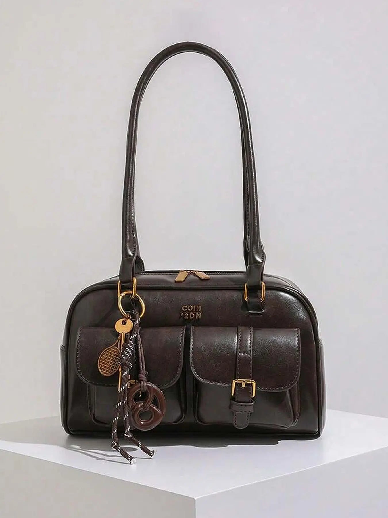Retro Style Double Pocket Handbag, Fashionable Underarm Shoulder Bag with Pendant, Simple and Versatile Single Shoulder Baguette Bag, Niche Design Suitable for College Students, Office Workers Daily Commuting, Casual Fashion Bag, Etc.